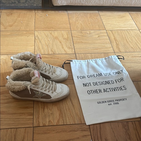 Golden Goose White Sneakers with Fur Lining - Picture 2 of 6